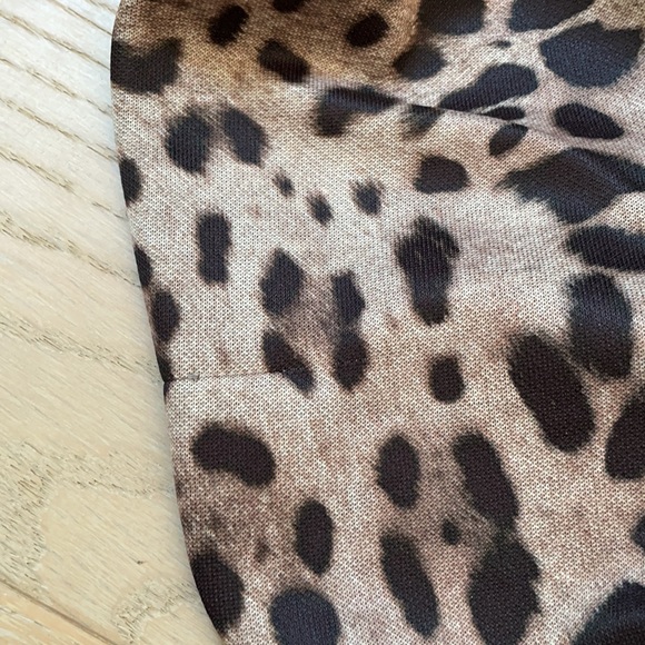 Cambio “The Future is Now” Pull-on Leopard Pant - Picture 12 of 14